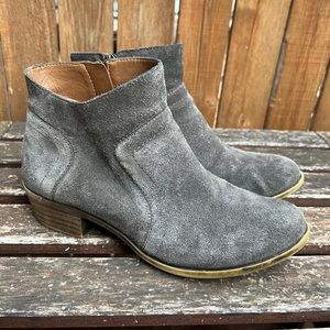Lucky Brand Gray Suede Ankle Booties - Size 8/38